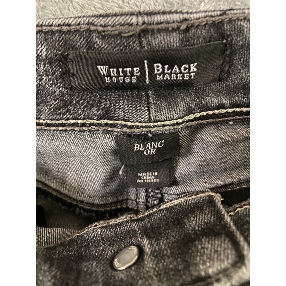 White House Black Market Gray Distressed Skinny Jeans Raw Hem Women 29 x 33.5 - Picture 4 of 7